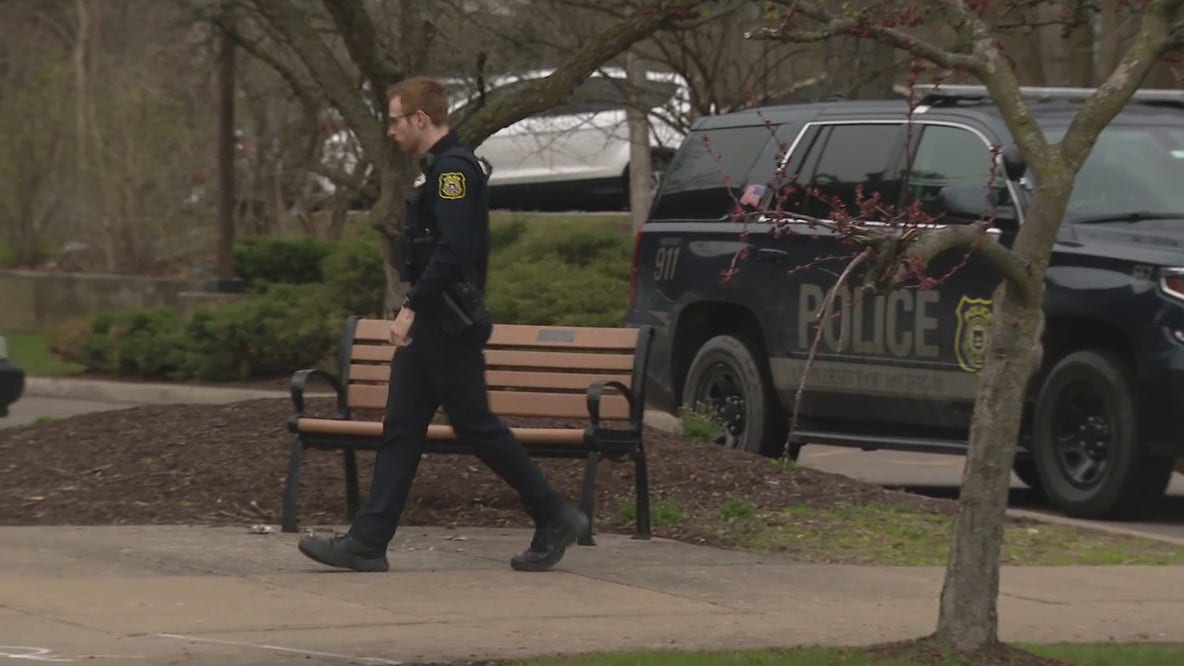 Benches at Michigan Hillel tagged with antisemitic graffiti